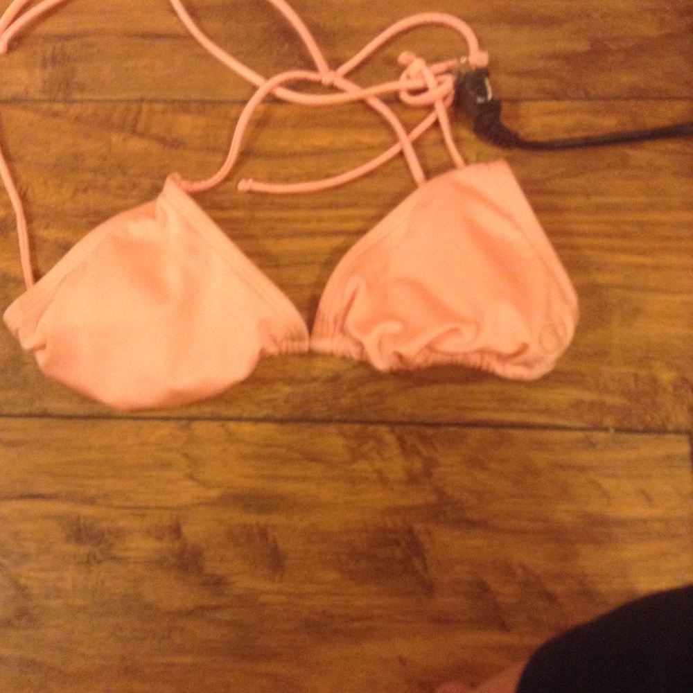 Bikini top
